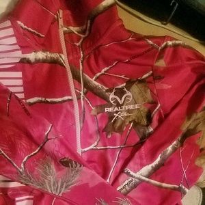 Realtree Hot Pink Half Zip Pullover Sweater